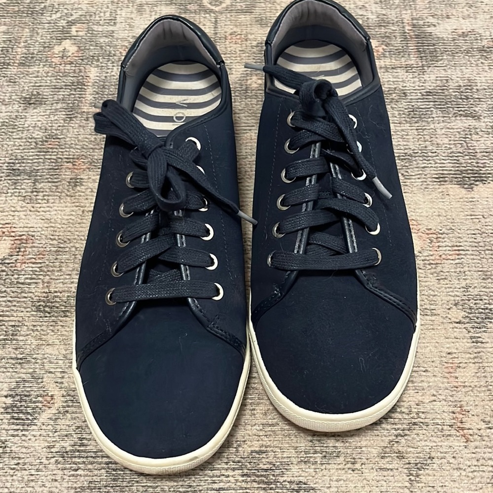 Vionic Navy Blue Lace-Up Sneakers